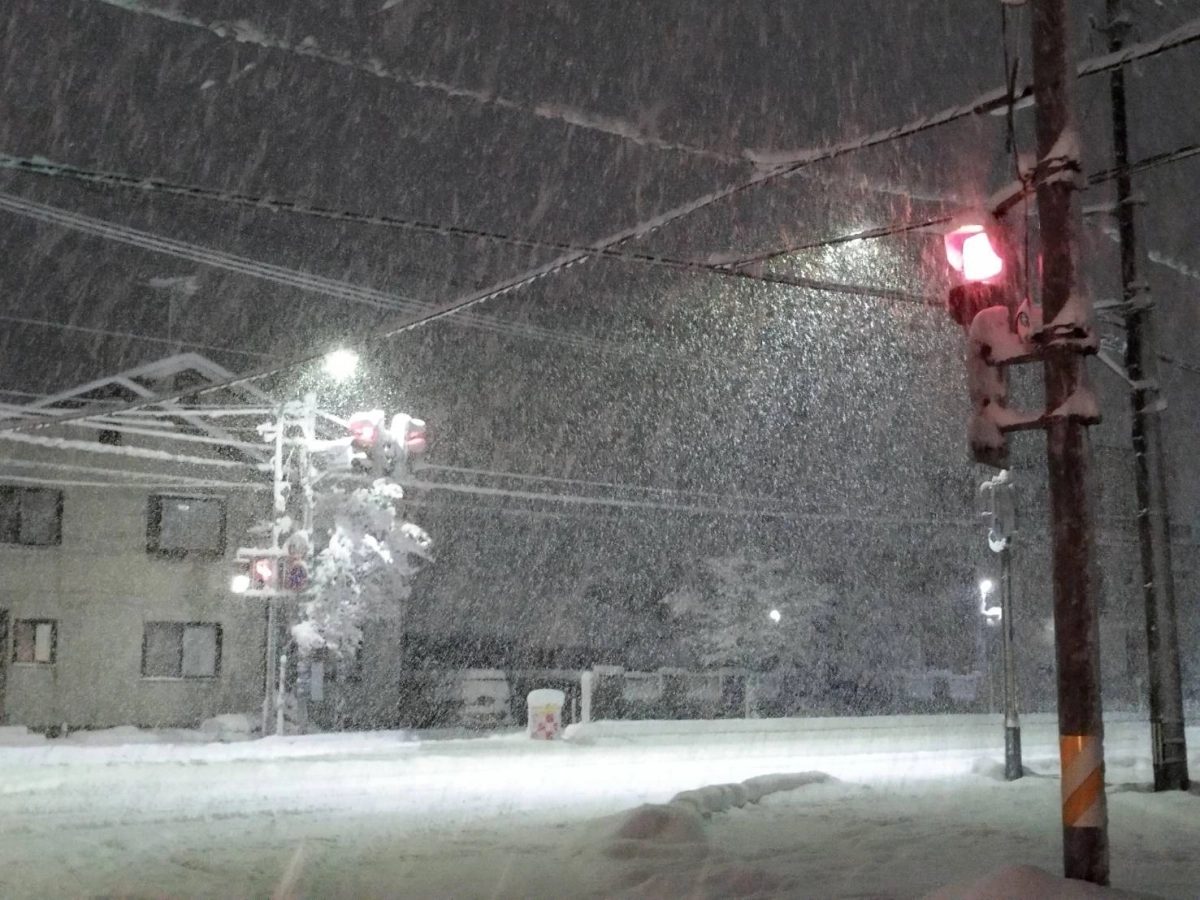 Snow in the city of Toyama on Wednesday Snow in the city of Toyama on Wednesday