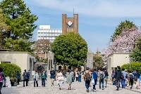 The government plans to provide university tuition aid to families with three or more dependent children attending universities, junior colleges, technical colleges or vocational schools, regardless of income levels. | Getty Images