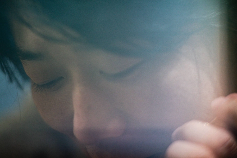 While Nariaki Obukuro’s previous releases often included lyrics with specific references pulled from his own experiences, on “Zatto,” he’s stepping back to explore the joy and pain of the wider world.  While Nariaki Obukuro’s previous releases often included lyrics with specific references pulled from his own experiences, on “Zatto,” he’s stepping back to explore the joy and pain of the wider world.