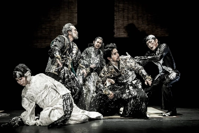 Yamanote Jijosha has a long history of staging Shakespeare plays, and in celebration of its 40th anniversary, the company will present “Othello” and “Macbeth.” Previously, it toured productions like “Titus Andronicus,” which premiered in Tokyo in 1999, saw multiple revivals and had a homecoming in 2015.  Yamanote Jijosha has a long history of staging Shakespeare plays, and in celebration of its 40th anniversary, the company will present “Othello” and “Macbeth.” Previously, it toured productions like “Titus Andronicus,” which premiered in Tokyo in 1999, saw multiple revivals and had a homecoming in 2015.