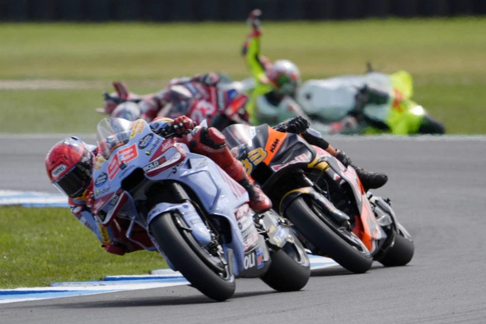 Gresini Racing's Marc Marquez leans into a curve during the Australian Grand Prix in Phillip Island, Australia, on Oct. 20, 2024. Gresini Racing's Marc Marquez leans into a curve during the Australian Grand Prix in Phillip Island, Australia, on Oct. 20, 2024.