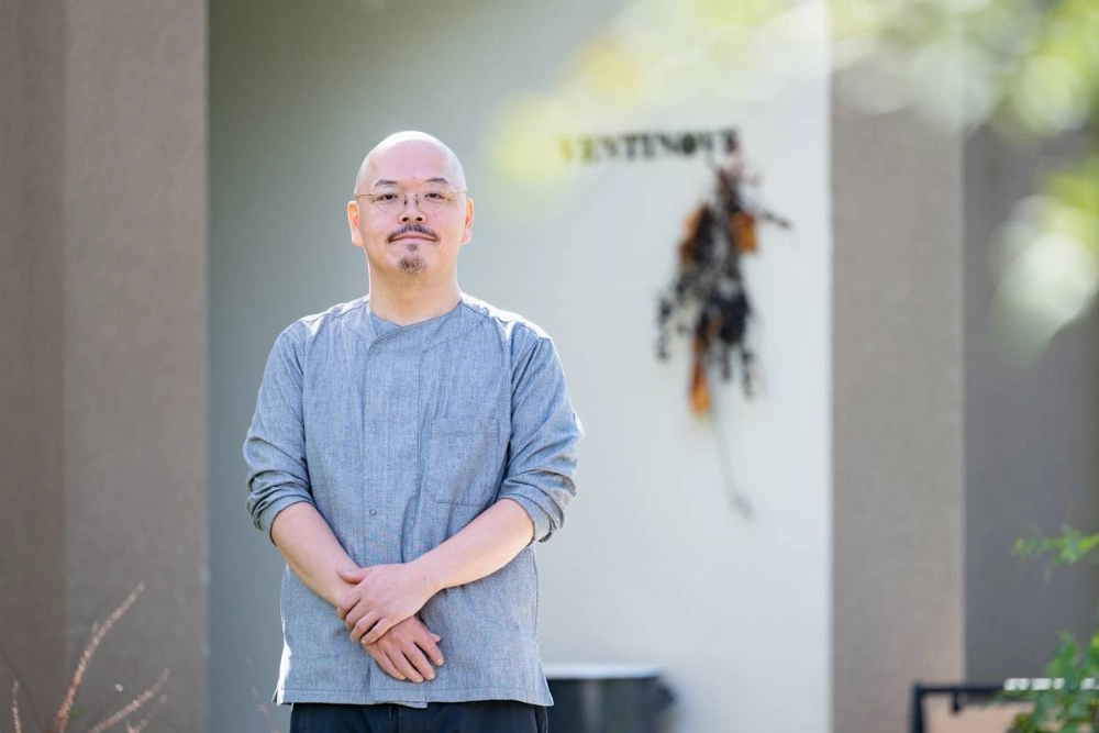 Chef Yusuke Takeuchi chose Ventinove as the name of his restaurant to reflect both his training in Italian cuisine and his focus on meat. Chef Yusuke Takeuchi chose Ventinove as the name of his restaurant to reflect both his training in Italian cuisine and his focus on meat.
