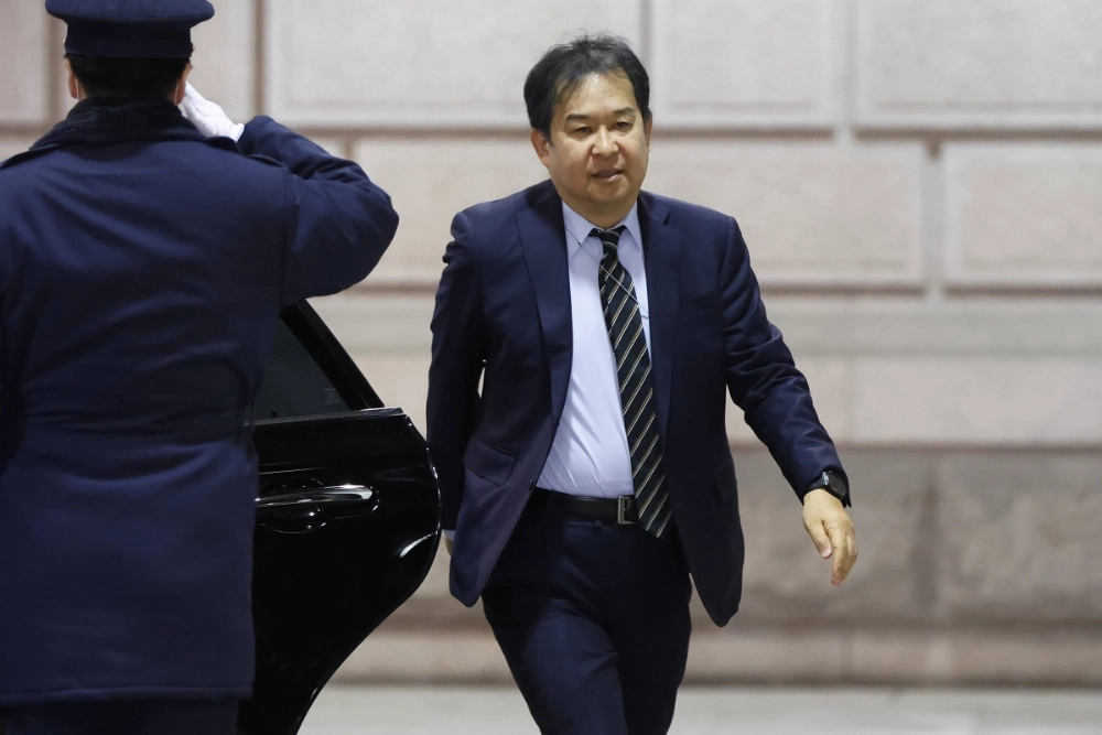 Seiji Adachi, a former member of the Bank of Japan's Policy Board, says there is a chance of a May rate hike. Seiji Adachi, a former member of the Bank of Japan's Policy Board, says there is a chance of a May rate hike.