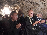 Some 100 people on Saturday mourned those who died in a mass suicide at the Chibichiri Gama cave in the village of Yomitan in Okinawa Prefecture 80 years ago in the final stages of World War II. | JIJI