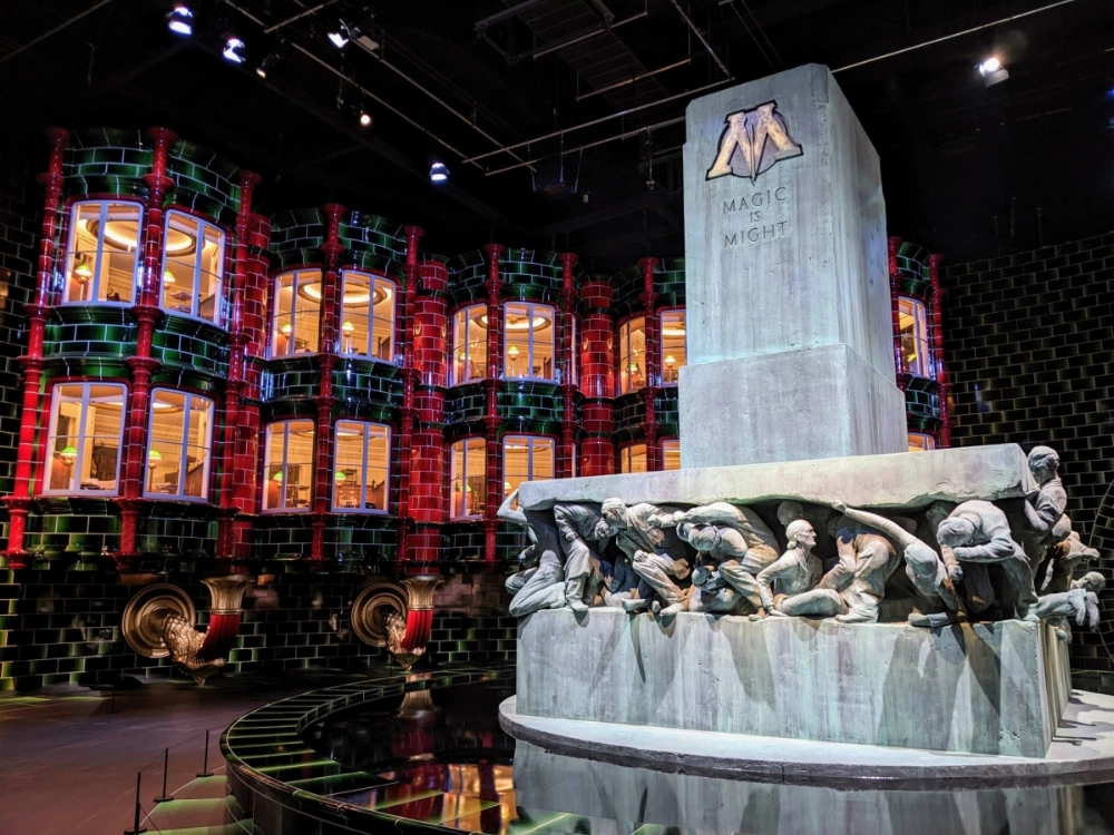 The Tokyo version of the globe-trotting exhibition features a Ministry of Magic set, which includes an imposing replica of the Magic Is Might monument representing magical fascism. The Tokyo version of the globe-trotting exhibition features a Ministry of Magic set, which includes an imposing replica of the Magic Is Might monument representing magical fascism.
