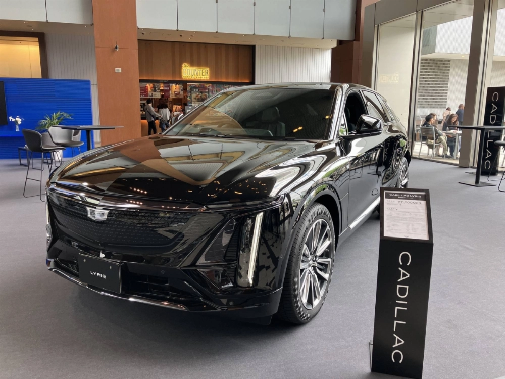The Cadillac Lyriq is displayed in Tokyo's Roppongi district on Saturday. Fewer than 500 Cadillacs were sold in Japan last year. The Cadillac Lyriq is displayed in Tokyo's Roppongi district on Saturday. Fewer than 500 Cadillacs were sold in Japan last year.