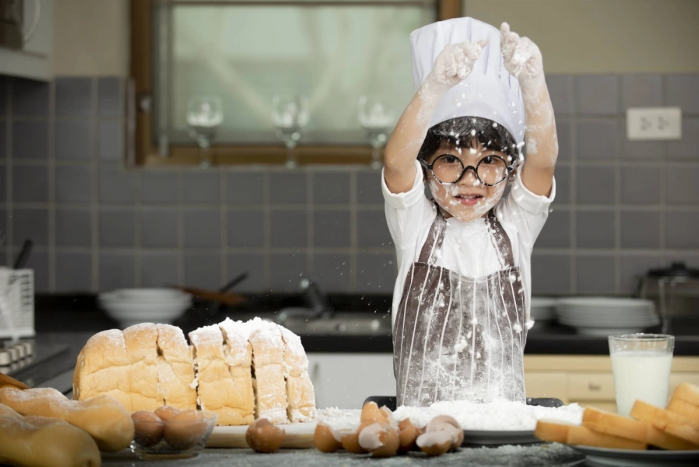 Ahead of Children’s Day, a survey of kids entering elementary school in Japan found their top dream job was cake shop and bakery worker, followed by police officer and athlete. Ahead of Children’s Day, a survey of kids entering elementary school in Japan found their top dream job was cake shop and bakery worker, followed by police officer and athlete.