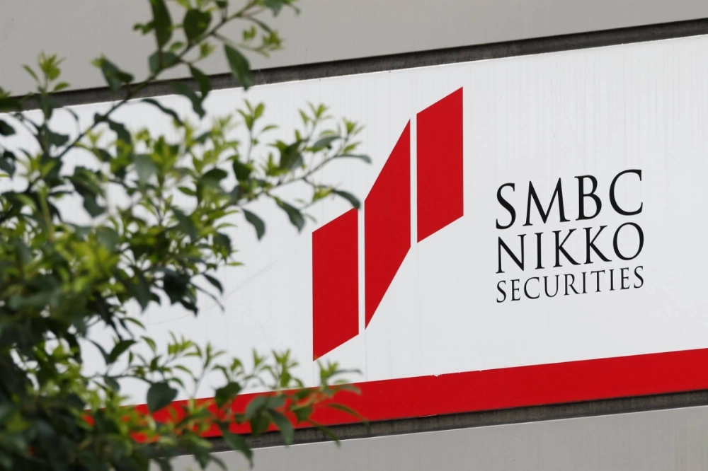 SMBC Nikko Securities hired former Nomura Holdings senior executive Susumu Usui as co-head of equity and ex-Citigroup’s Keita Matsumoto as head of financial markets. SMBC Nikko Securities hired former Nomura Holdings senior executive Susumu Usui as co-head of equity and ex-Citigroup’s Keita Matsumoto as head of financial markets.