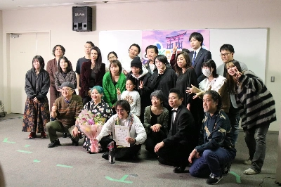 Kotoba Slam Japan runs regional competitions to select a representative for the annual World Poetry Slam Championship, which will take place in Mexico at the end of the month. Kotoba Slam Japan runs regional competitions to select a representative for the annual World Poetry Slam Championship, which will take place in Mexico at the end of the month.