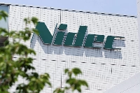 Nidec has decided to withdraw a ¥257 billion ($1.8 billion) unsolicited tender offer for machine tool maker Makino Milling Machine, bowing to strong resistance from its target. | Bloomberg