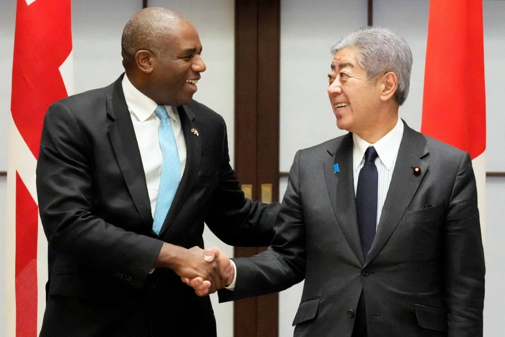 Foreign Minister Takeshi Iwaya (right) and British Foreign Secretary David Lammy during Lammy's visit to Tokyo in March Foreign Minister Takeshi Iwaya (right) and British Foreign Secretary David Lammy during Lammy's visit to Tokyo in March
