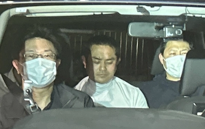 Yoshitaka Toda, the suspect in Wednesday's knife attack at Todaimae Station on the Tokyo Metro Nanboku Line, leaves a police station in the Japanese capital the same day for a pre-detention medical examination. Yoshitaka Toda, the suspect in Wednesday's knife attack at Todaimae Station on the Tokyo Metro Nanboku Line, leaves a police station in the Japanese capital the same day for a pre-detention medical examination.