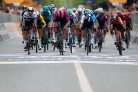 Riders sprint for the finish line during the third stage of the Giro d'Italia in Vlore, Albania, on Sunday. | AFP-JIJI