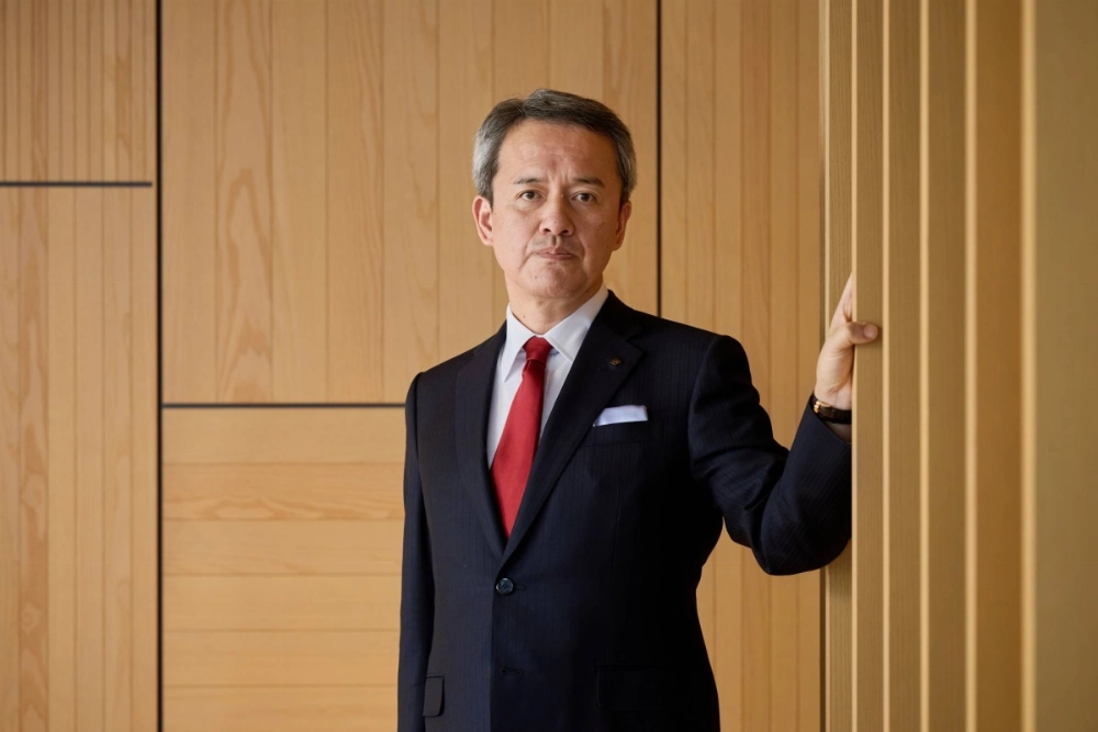 Masayuki Omoto, Marubeni president and CEO, in Tokyo on Tuesday. Omoto has affirmed the Japanese trading house’s commitment to a long-term partnership with Berkshire Hathaway, echoing sentiments recently expressed by the U.S. investment firm. Masayuki Omoto, Marubeni president and CEO, in Tokyo on Tuesday. Omoto has affirmed the Japanese trading house’s commitment to a long-term partnership with Berkshire Hathaway, echoing sentiments recently expressed by the U.S. investment firm.