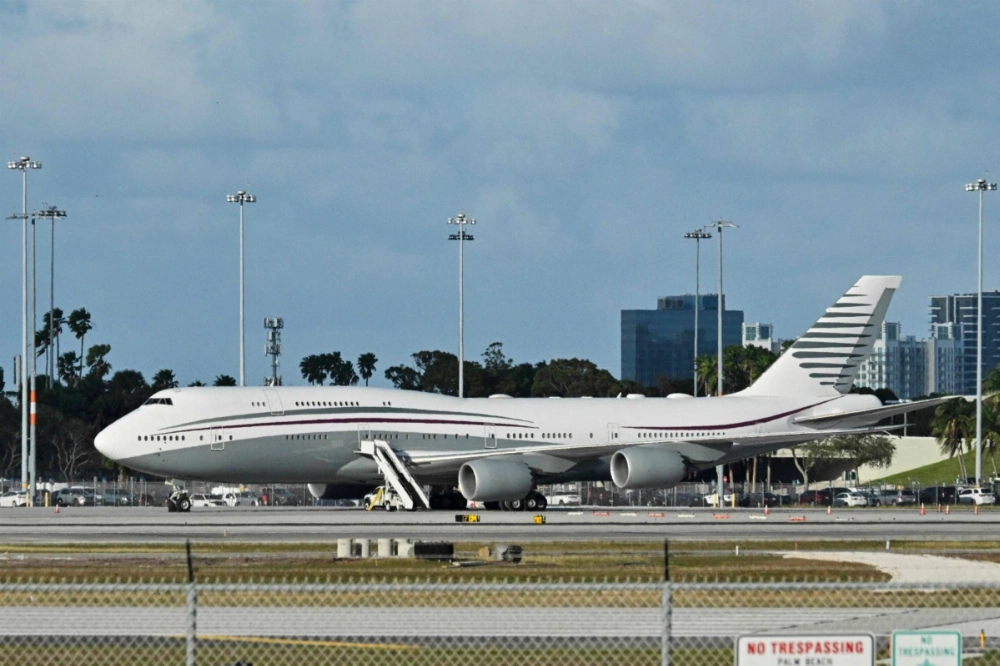 A Qatari Boeing 747 sits on the tarmac of Palm Beach International airport after U.S. President Donald Trump toured the aircraft on Feb. 15 A Qatari Boeing 747 sits on the tarmac of Palm Beach International airport after U.S. President Donald Trump toured the aircraft on Feb. 15