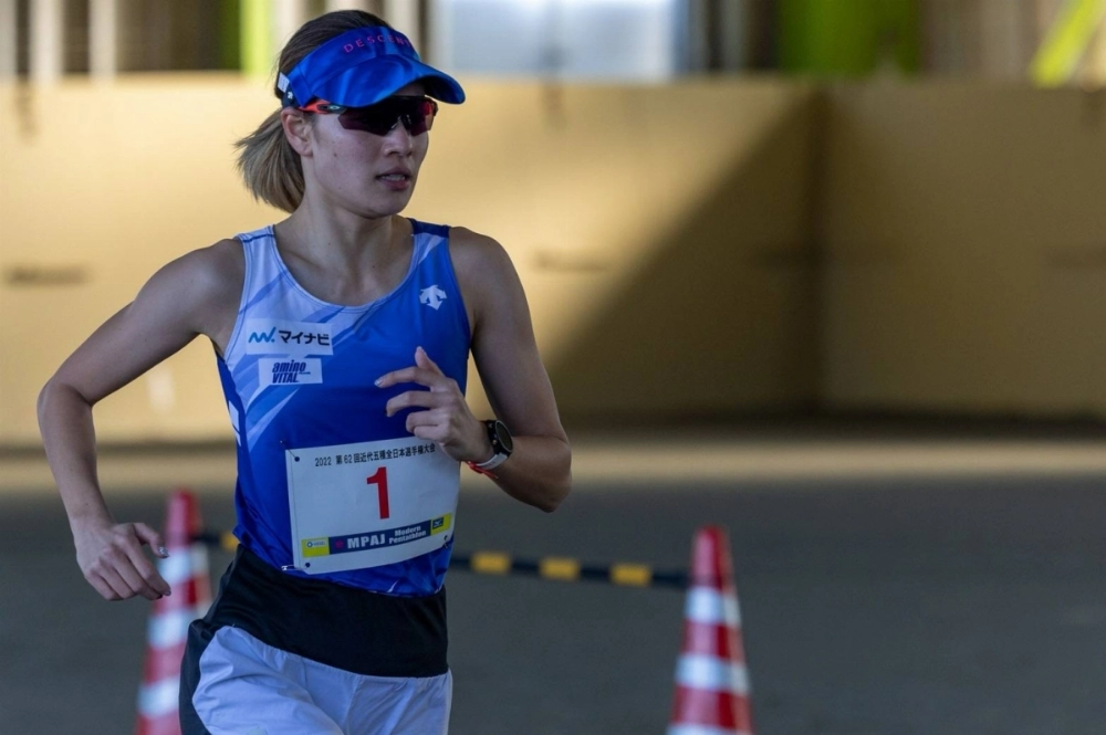 Modern pentathlete Ayumu Saito competes in the laser run at nationals in 2022. Modern pentathlete Ayumu Saito competes in the laser run at nationals in 2022.