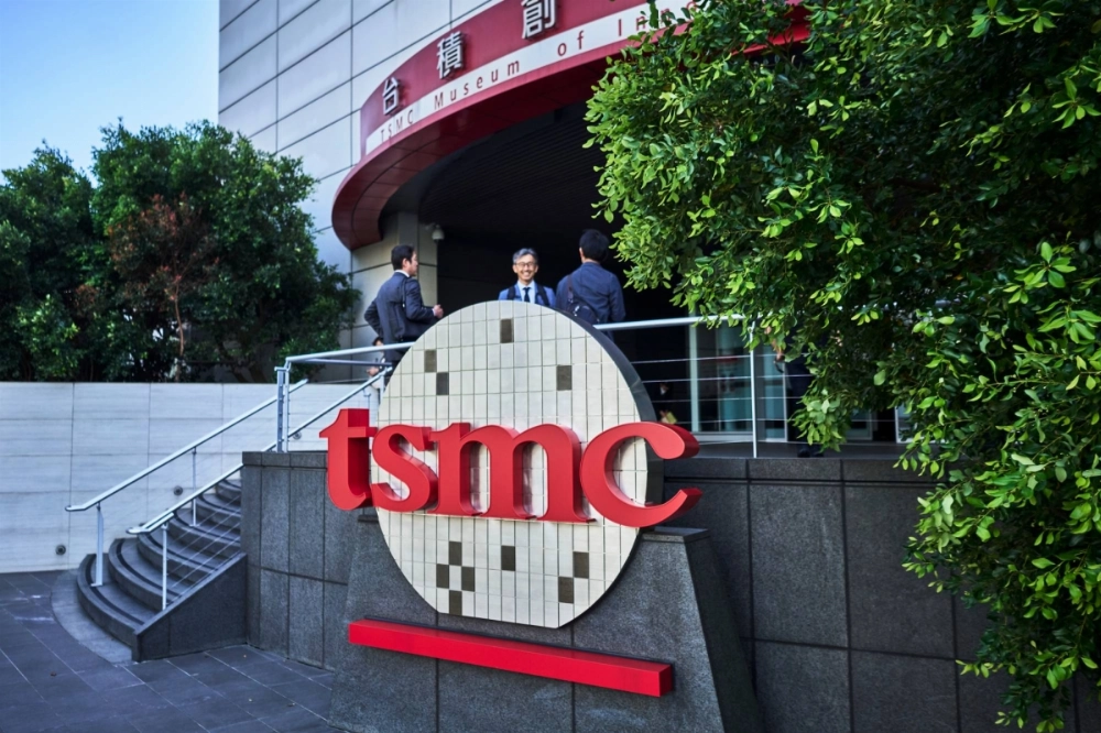 TSMC’s plan to build a second factory in Kumamoto Prefecture is key to Japan’s ambitions to regain leadership in semiconductors. TSMC’s plan to build a second factory in Kumamoto Prefecture is key to Japan’s ambitions to regain leadership in semiconductors.