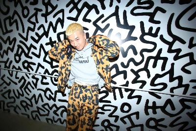 Since moving to Tokyo from New York City in 2014, Hiraku Morilla has been promoting Keith Haring’s legacy in his professional life and advocating for the LGBTQ+ community. Since moving to Tokyo from New York City in 2014, Hiraku Morilla has been promoting Keith Haring’s legacy in his professional life and advocating for the LGBTQ+ community.