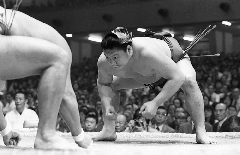 Masuiyama competes during a tournament in Tokyo in May 1980.  Masuiyama competes during a tournament in Tokyo in May 1980.