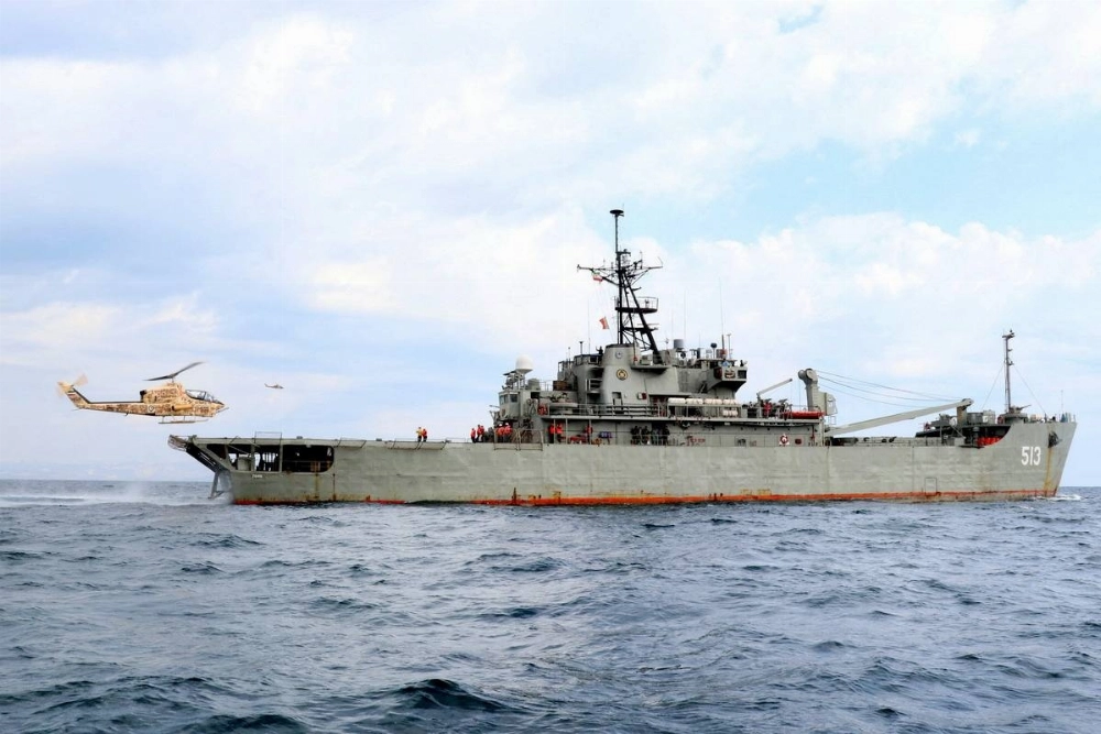 An Iranian military ship takes part in an annual drill in the coastal area of the Gulf of Oman and near the Strait of Hormuz, Iran, in this picture obtained in December 2022.  An Iranian military ship takes part in an annual drill in the coastal area of the Gulf of Oman and near the Strait of Hormuz, Iran, in this picture obtained in December 2022.