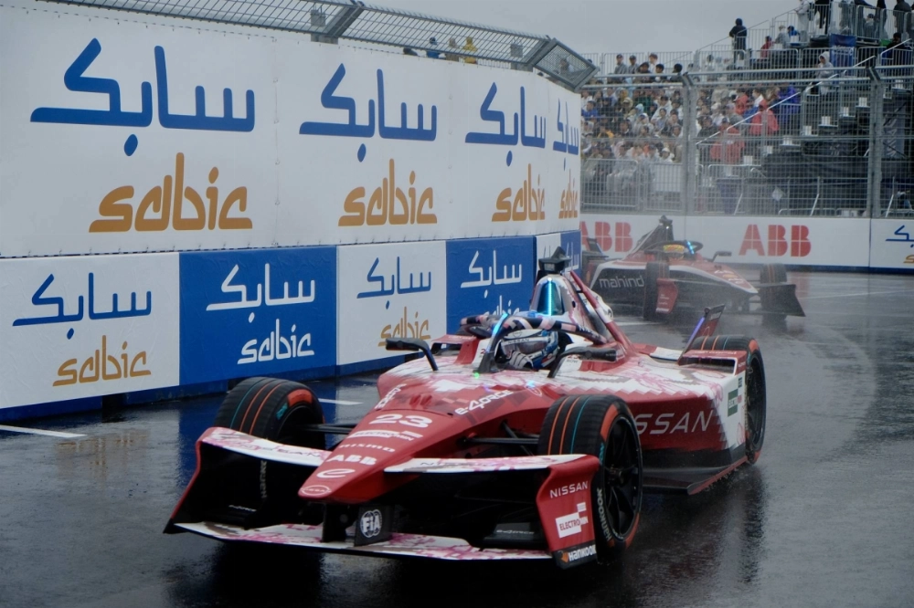 Oliver Rowland competes in the first race of the Tokyo E-Prix on May 17. Oliver Rowland competes in the first race of the Tokyo E-Prix on May 17.