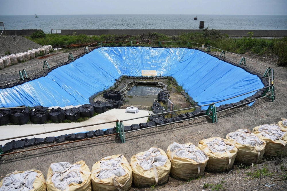 The portal of the Chosei undersea coal mine in Ube, Yamaguchi Prefecture. The remains of workers who died in a 1942 submersion accident were left behind in the mine. The portal of the Chosei undersea coal mine in Ube, Yamaguchi Prefecture. The remains of workers who died in a 1942 submersion accident were left behind in the mine.