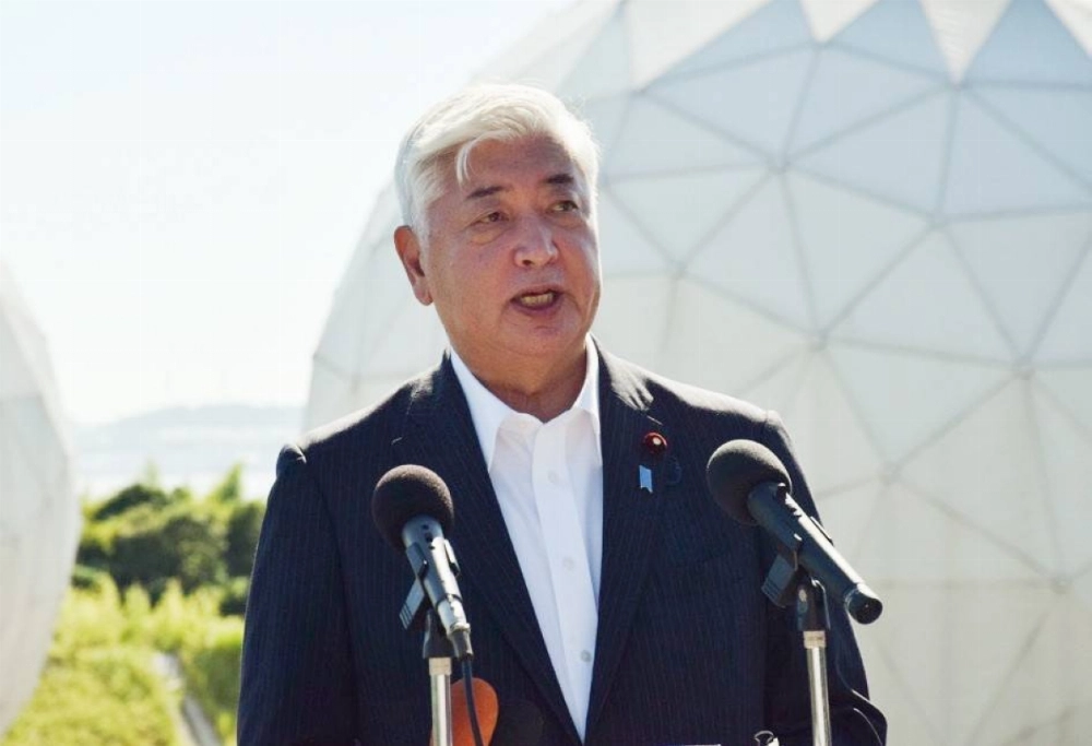 Defense Minister Gen Nakatani speaks to reporters during a visit to the Air Self-Defense Force's Space Situation Awareness radar in Sanyo-Onoda, Yamaguchi Prefecture, on Monday. Defense Minister Gen Nakatani speaks to reporters during a visit to the Air Self-Defense Force's Space Situation Awareness radar in Sanyo-Onoda, Yamaguchi Prefecture, on Monday.