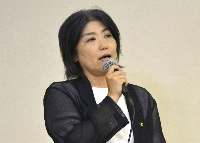 Maki Takubo, mayor of Ito, Shizuoka Prefecture, speaks during a news conference in the city on Thursday. | Jiji