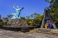 Nagasaki Mayor Shiro Suzuki will make a speech on Aug. 9 at a ceremony to commemorate the 80th anniversary of the U.S. atomic bombing of the city, in which he will urge world leaders to work toward abolishing nuclear weapons. | Getty Images