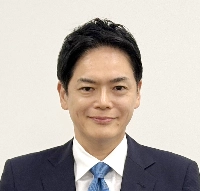 Incumbent Yokohama Mayor Takeharu Yamanaka won a second term on Sunday. | Jiji