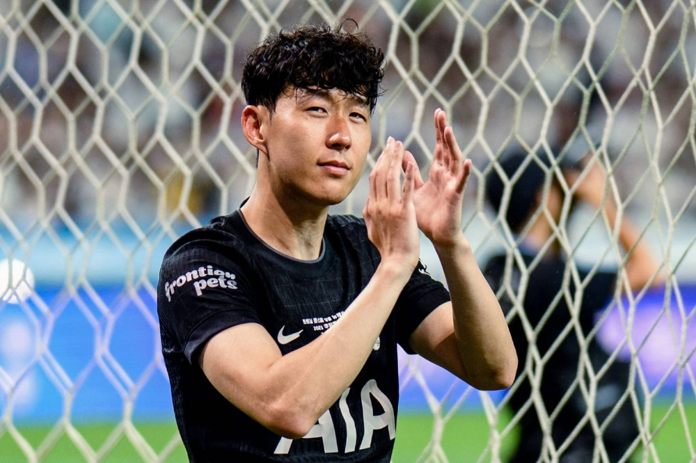 Tottenham's Son Heung-min acknowledges the fans during a preseason friendly against Newcastle in Seoul on Sunday. Tottenham's Son Heung-min acknowledges the fans during a preseason friendly against Newcastle in Seoul on Sunday.