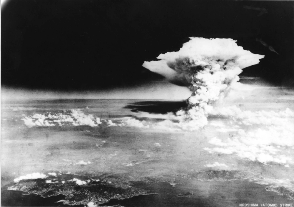 A mushroom cloud from the atomic bombing on Hiroshima taken from a U.S. military aircraft on Aug. 6, 1945. Copying the photo without permission is prohibited. A mushroom cloud from the atomic bombing on Hiroshima taken from a U.S. military aircraft on Aug. 6, 1945. Copying the photo without permission is prohibited.
