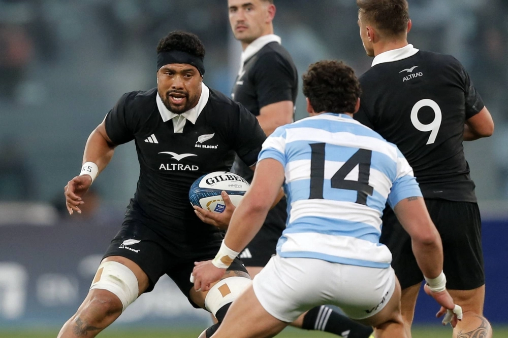 The All Blacks' Ardie Savea faces off with Pumas wing Rodrigo Isgro during their Rugby Championship match on Saturday in Cordoba, Argentina.  The All Blacks' Ardie Savea faces off with Pumas wing Rodrigo Isgro during their Rugby Championship match on Saturday in Cordoba, Argentina.