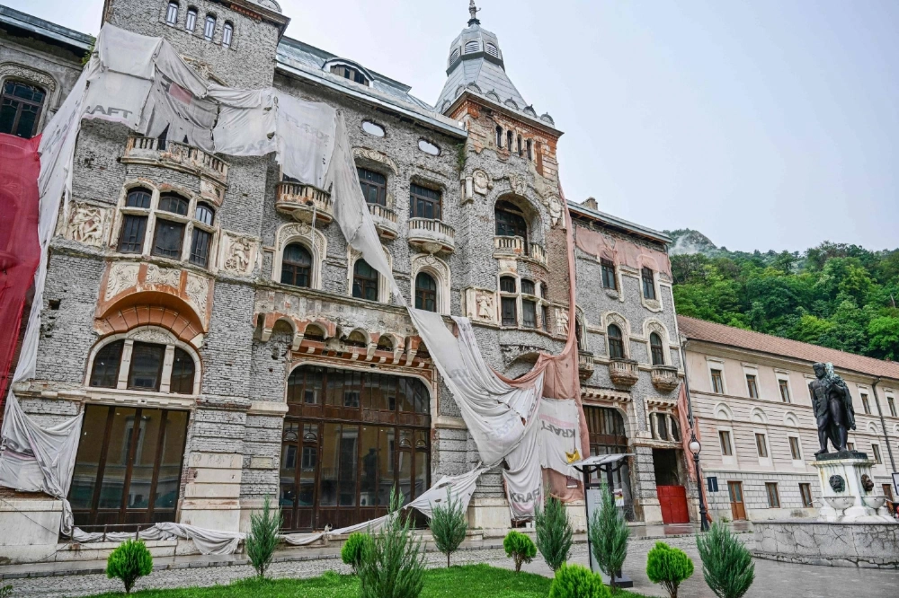 With graffiti now covering the crumbling walls of the main thermal baths in one of Europe's oldest spa towns, a group of young architects hopes to restore the picturesque Romanian resort.  With graffiti now covering the crumbling walls of the main thermal baths in one of Europe's oldest spa towns, a group of young architects hopes to restore the picturesque Romanian resort.