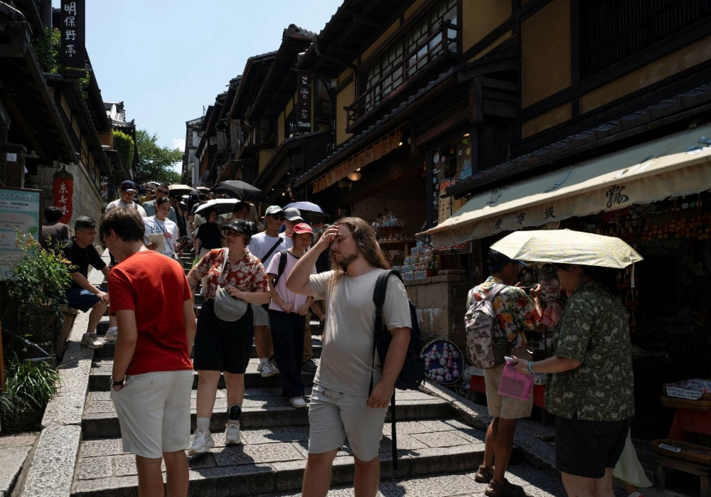 The estimated number of foreign visitors to Japan in July reached a record high for the month, driven by an increase in visitors, primarily from mainland China, Taiwan and the United States. The estimated number of foreign visitors to Japan in July reached a record high for the month, driven by an increase in visitors, primarily from mainland China, Taiwan and the United States.