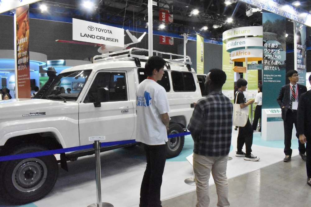 Japanese companies showcase products and services at a business event held on the sidelines of the Ninth Tokyo International Conference on African Development in Yokohama on Friday. Japanese companies showcase products and services at a business event held on the sidelines of the Ninth Tokyo International Conference on African Development in Yokohama on Friday.