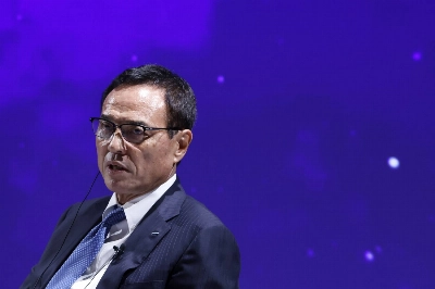 Takeshi Niinami, then-chief executive officer of Suntory Holdings, in May 2024 Takeshi Niinami, then-chief executive officer of Suntory Holdings, in May 2024