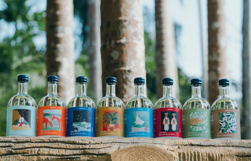 Sensing a bleak future for the local "awamori" liquor, Mizuho Distillery ventured into rum production, releasing a collection of eight rums made from "kokutō" (partially refined or unrefined sugar) sourced from various islands in Okinawa Prefecture. Sensing a bleak future for the local "awamori" liquor, Mizuho Distillery ventured into rum production, releasing a collection of eight rums made from "kokutō" (partially refined or unrefined sugar) sourced from various islands in Okinawa Prefecture.