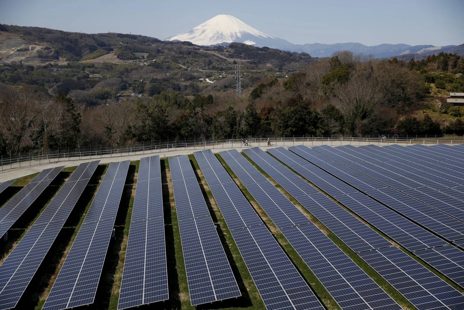 A solar farm in Nakai, Kanagawa Prefecture, in March 2016. Experts are divided over the feasibility and desirability of remote data centers in locations rich with renewable energy. A solar farm in Nakai, Kanagawa Prefecture, in March 2016. Experts are divided over the feasibility and desirability of remote data centers in locations rich with renewable energy.