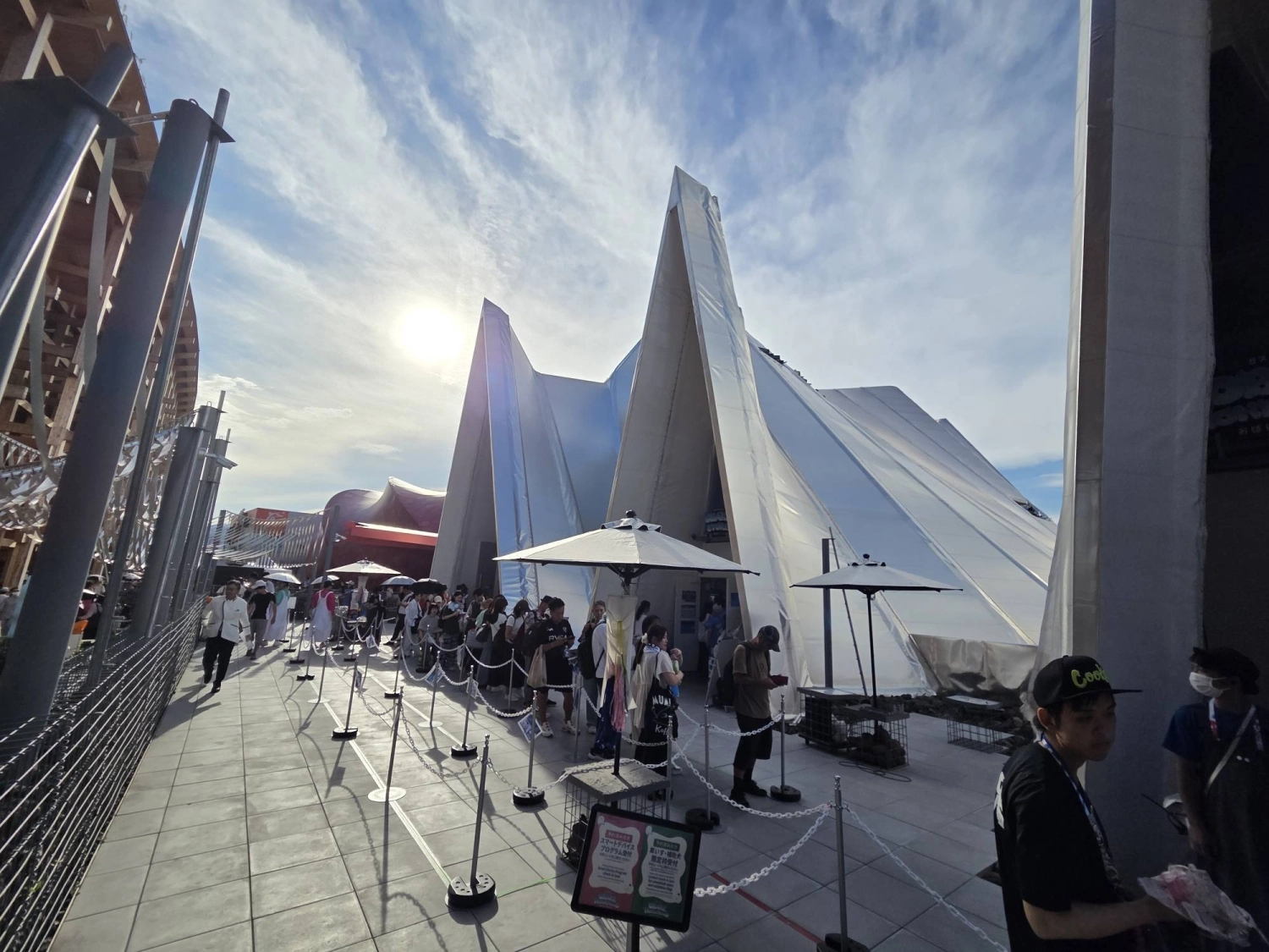 Obake Wonderland is one of several pavilions at the Osaka Expo that focuses on the climate crisis and what the world can do to avoid the worst consequences of global warming. But the organization behind the pavilion — the Japan Gas Association — might raise some eyebrows. Obake Wonderland is one of several pavilions at the Osaka Expo that focuses on the climate crisis and what the world can do to avoid the worst consequences of global warming. But the organization behind the pavilion — the Japan Gas Association — might raise some eyebrows.
