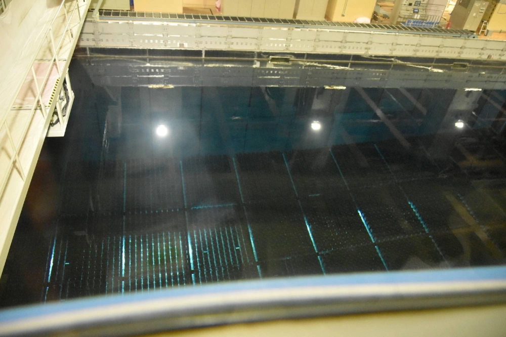 A storage pool for spent nuclear fuel at Japan Nuclear Fuel's reprocessing plant in the village of Rokkasho in Aomori Prefecture, on May 30. Radiation was detected inside the nasal cavity of one of three workers who had been sent to work in a controlled area of the plant. A storage pool for spent nuclear fuel at Japan Nuclear Fuel's reprocessing plant in the village of Rokkasho in Aomori Prefecture, on May 30. Radiation was detected inside the nasal cavity of one of three workers who had been sent to work in a controlled area of the plant.