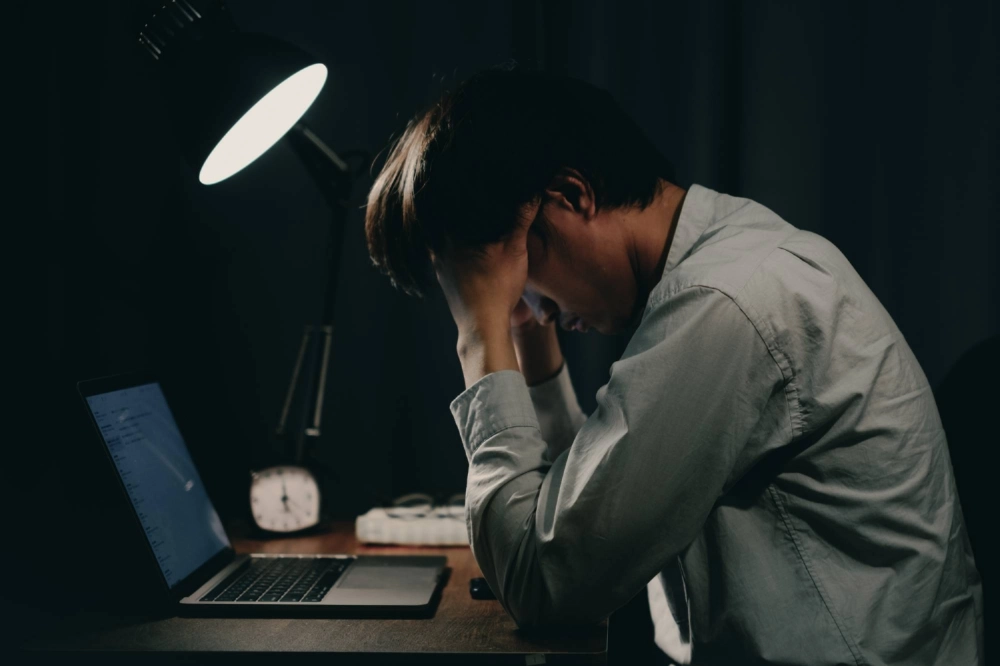 The most common factor behind work-related mental health issues in Japan is “relationships with people,” a government white paper on death by overwork found. The most common factor behind work-related mental health issues in Japan is “relationships with people,” a government white paper on death by overwork found.