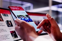 Despite responders to a Japan Press Research Institute survey ranking newspapers as among the most trustworthy sources, readership was in decline. | GETTY IMAGES