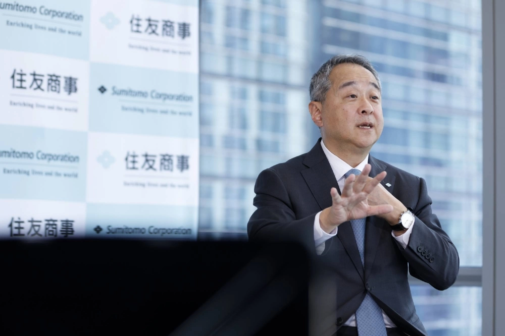 Sumitomo President Shingo Ueno says the evolution of generative artificial intelligence is transforming business operations across various fields. Sumitomo President Shingo Ueno says the evolution of generative artificial intelligence is transforming business operations across various fields.