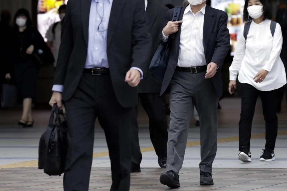 Job hunting and recruitment both may have become less active in September ahead of minimum wage hikes beginning in October. Job hunting and recruitment both may have become less active in September ahead of minimum wage hikes beginning in October.