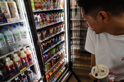Guests typically follow Ryo Ito’s lead as he weaves through the narrow, colorful aisles of convenience stores. Guests typically follow Ryo Ito’s lead as he weaves through the narrow, colorful aisles of convenience stores.