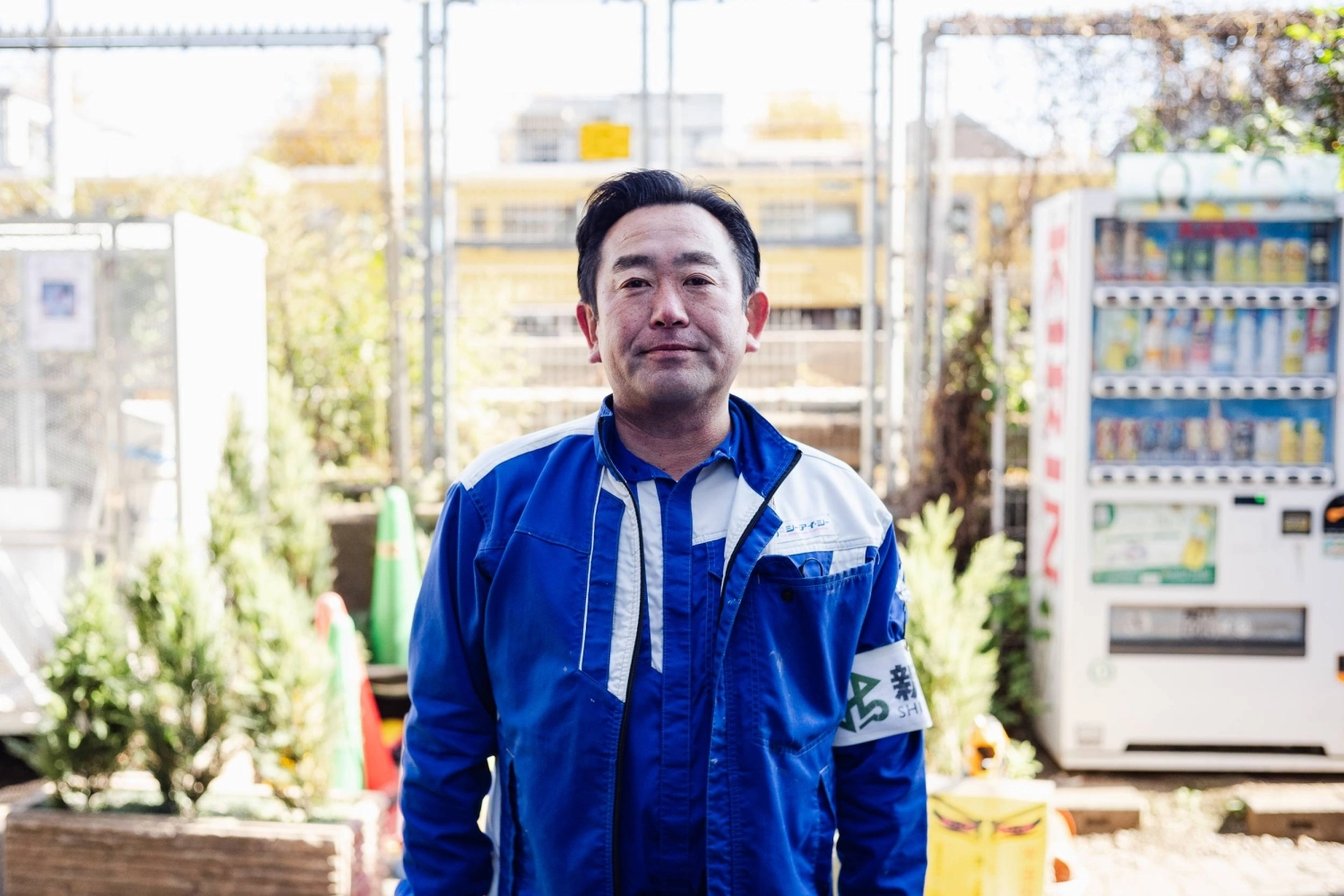 Kenji Shuto says he can only do so much when it comes to pest control. The real answer lies in better waste management. Kenji Shuto says he can only do so much when it comes to pest control. The real answer lies in better waste management.