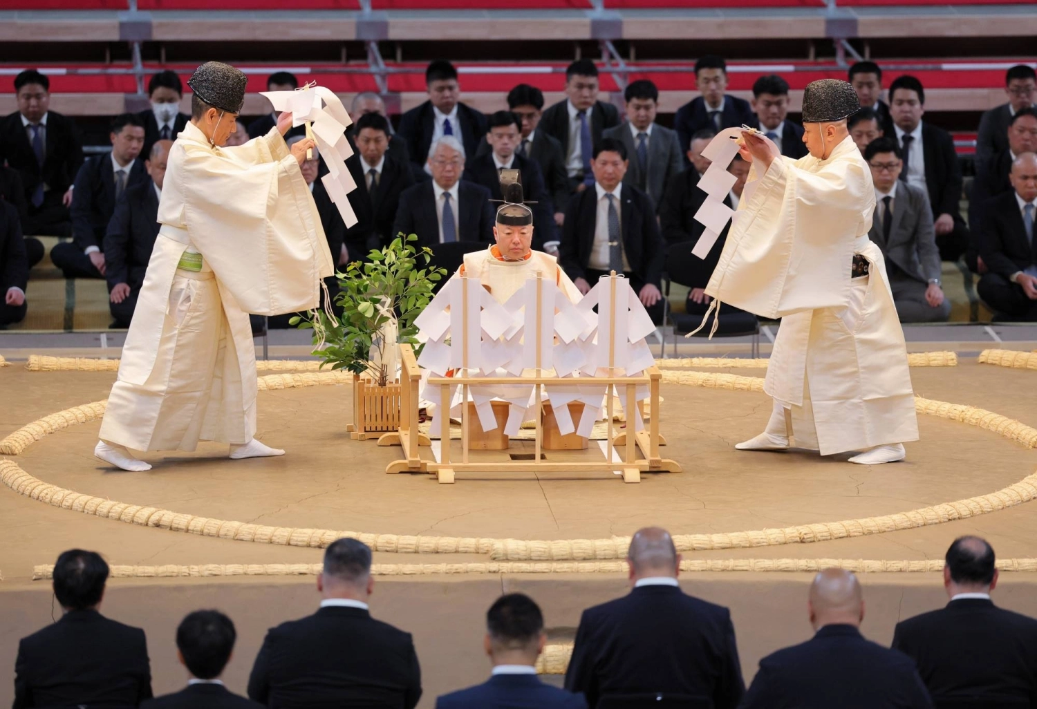 A ring purification ceremony is held at IG Arena a day before the start of the Nagoya Basho.