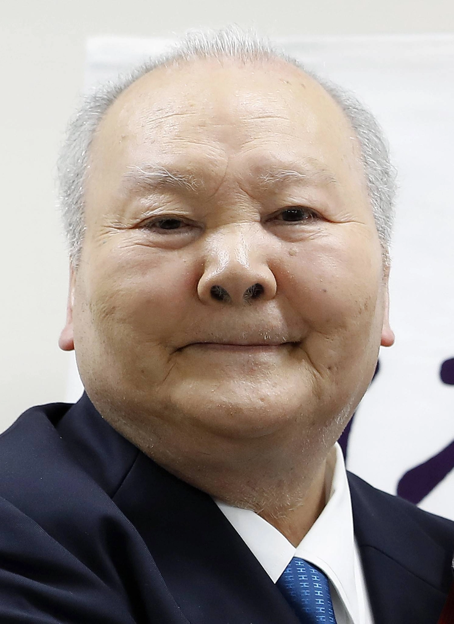 Former shogi master Hifumi Kato died of pneumonia at a hospital in Tokyo on Thursday at the age of 86. Former shogi master Hifumi Kato died of pneumonia at a hospital in Tokyo on Thursday at the age of 86.