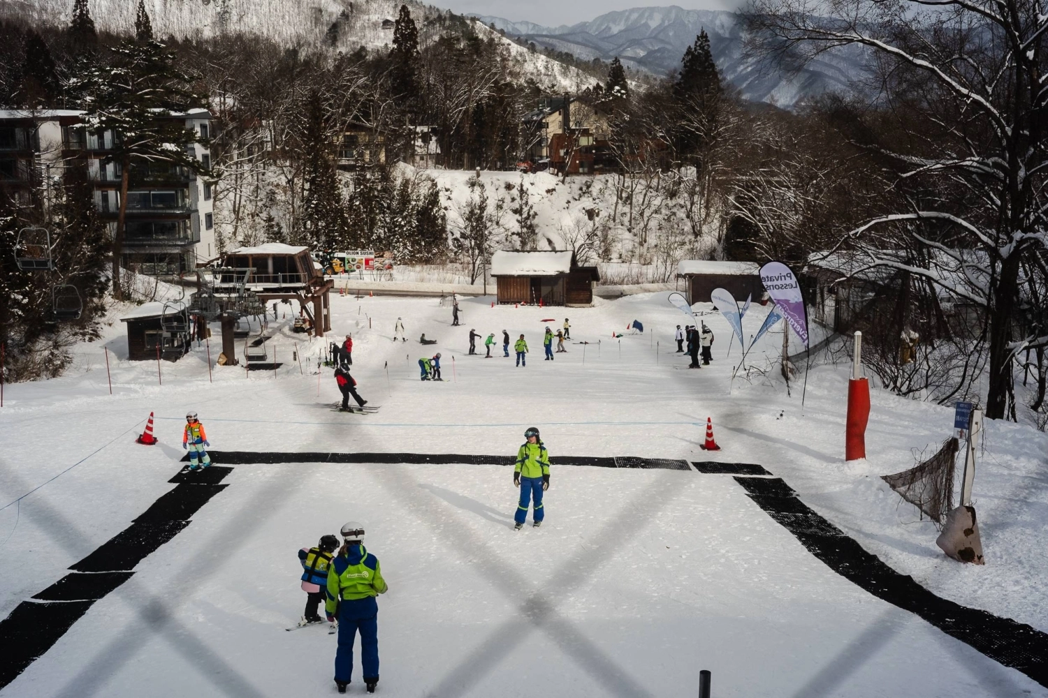 Hakuba has become especially popular with Australians in search of a type of snow known as “Japow,” a portmanteau of “Japanese powder.” Hakuba has become especially popular with Australians in search of a type of snow known as “Japow,” a portmanteau of “Japanese powder.”